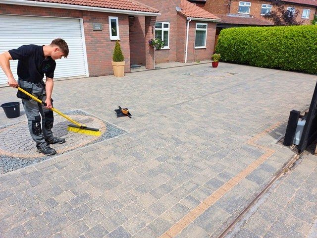 Driveway Cleaning in Hull